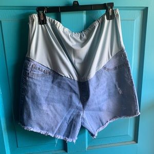 EUC XXL SHEIN maternity jean shorts